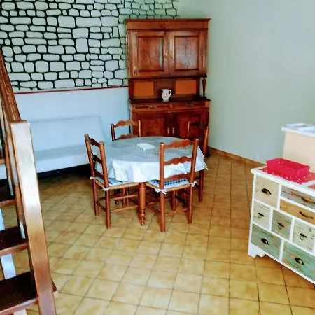 Chatellenie D Ardennes * 퐁테네이르콩트